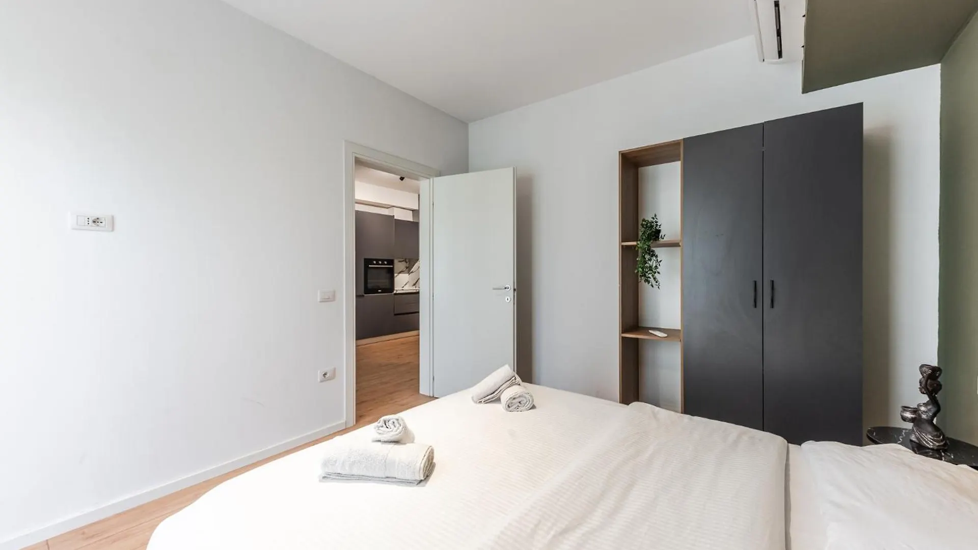 Beautiful Center Apartment Durres