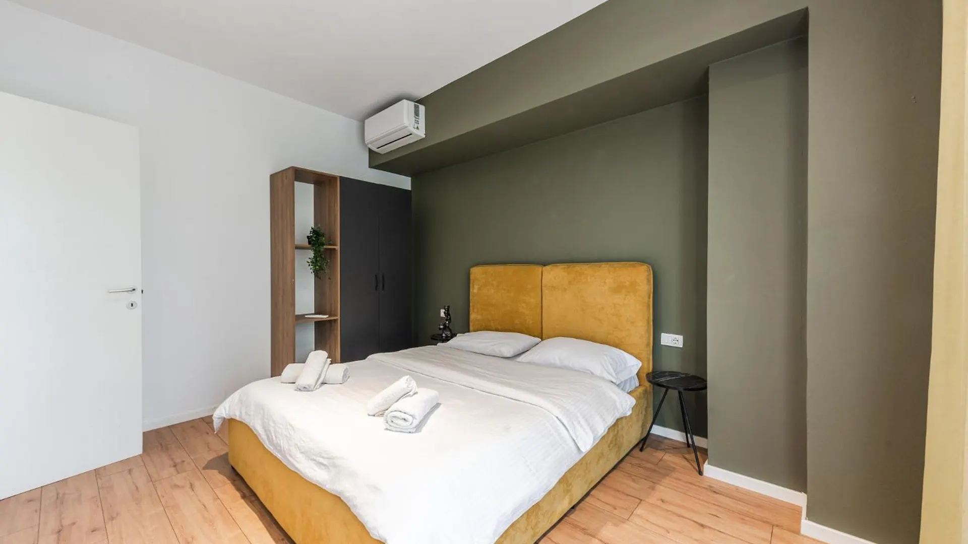 Beautiful Center Apartment Durres