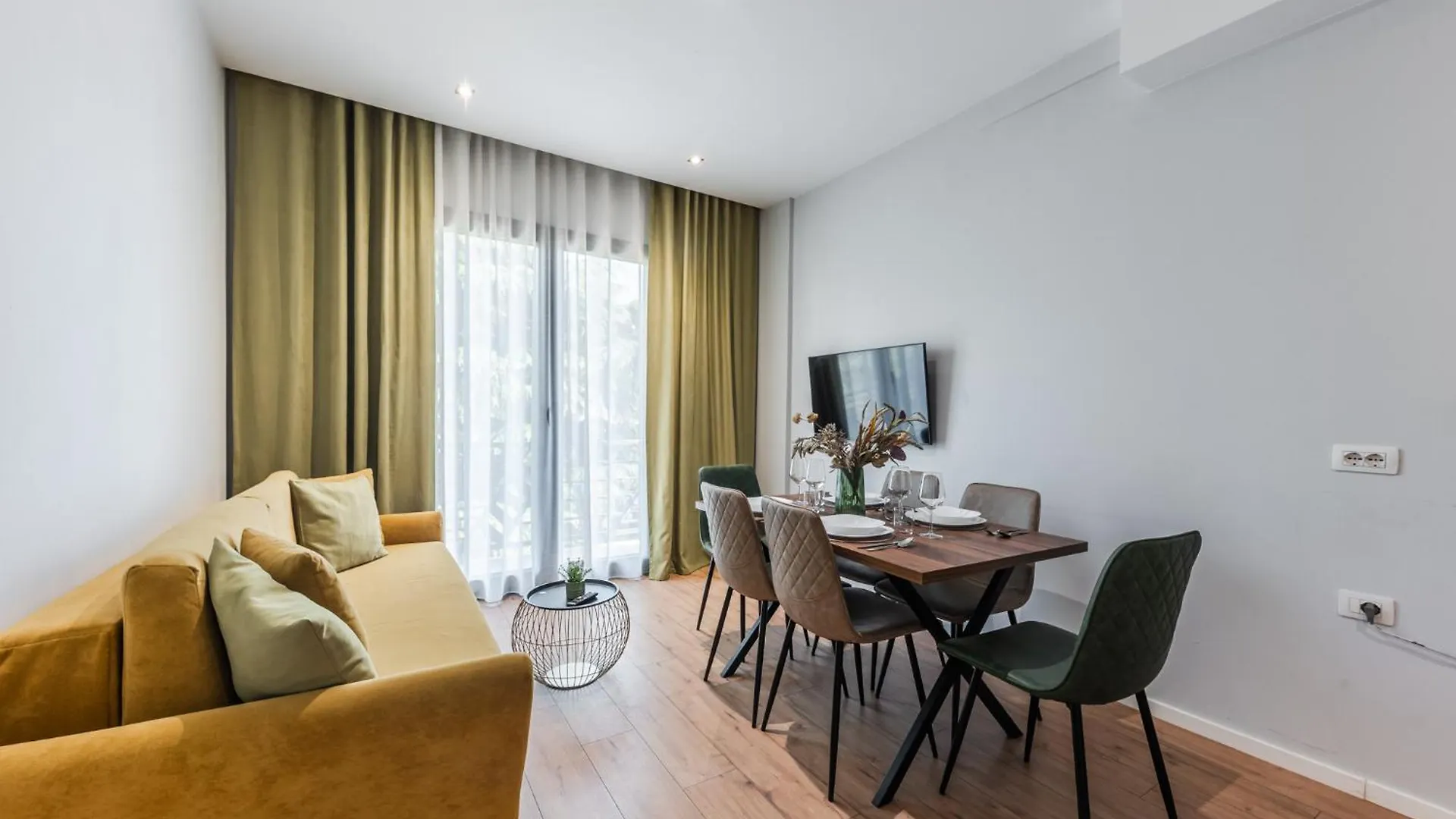 Beautiful Center Apartment Durres Albania
